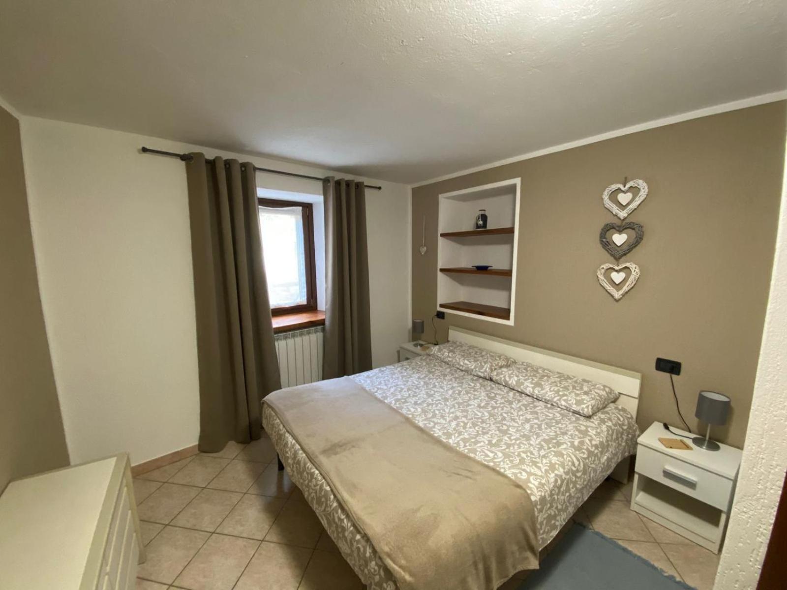 Casa Vacanze A La Salle Buitenkant foto