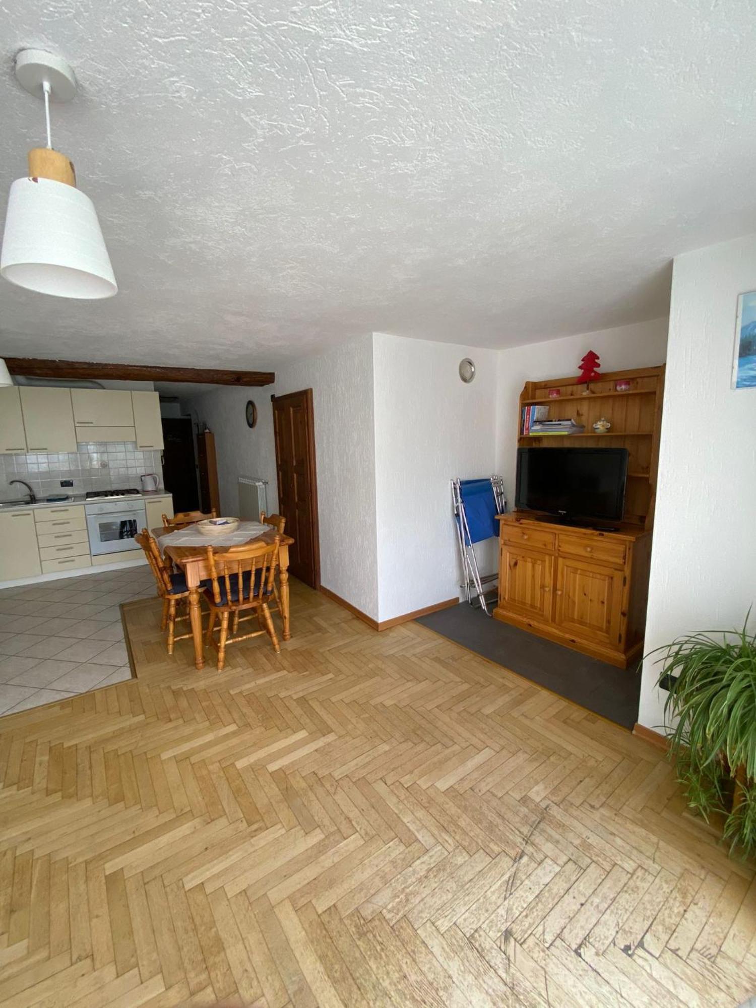 Casa Vacanze A La Salle Buitenkant foto