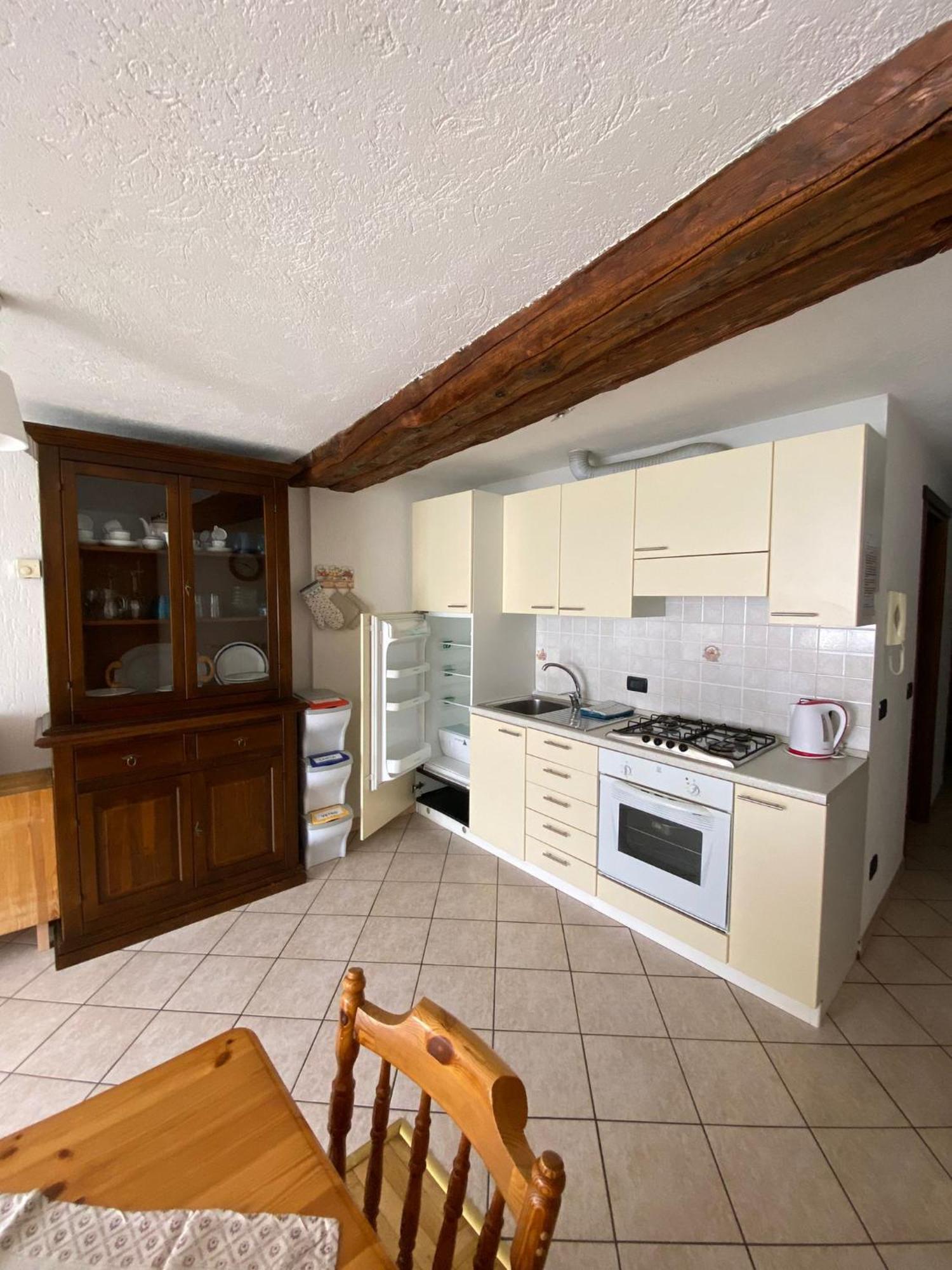 Casa Vacanze A La Salle Buitenkant foto